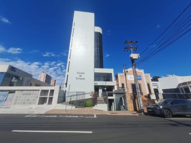 Locação - Sala Comercial, 60 m², 2 banheiros, Ed. Centro de Clínicas, Jardim Carvalho.