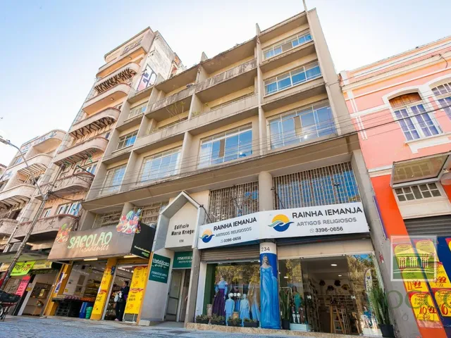 Sala para alugar, no bairro Centro em Curitiba