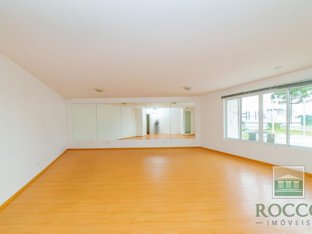 Sala para alugar, no bairro Santa Felicidade em Curitiba