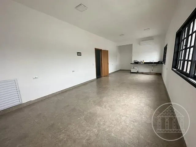 Sala com 45m², para alugar, no bairro Capela do Socorro em São Paulo