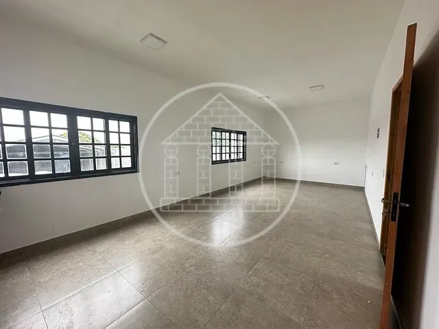 Sala com 45m², para alugar, no bairro Capela do Socorro em São Paulo