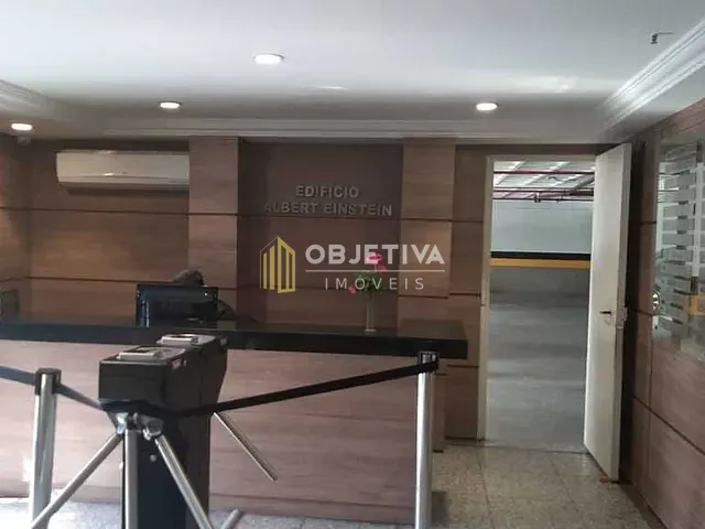 Sala à venda, no bairro Santana em Porto Alegre