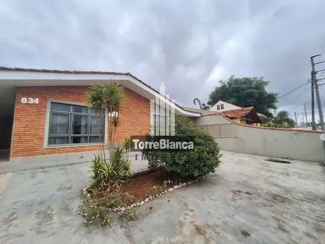 Sala com 35m², para alugar, no bairro Uvaranas em Ponta Grossa