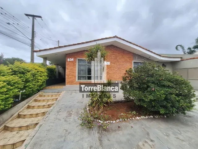 Sala com 35m², para alugar, no bairro Uvaranas em Ponta Grossa