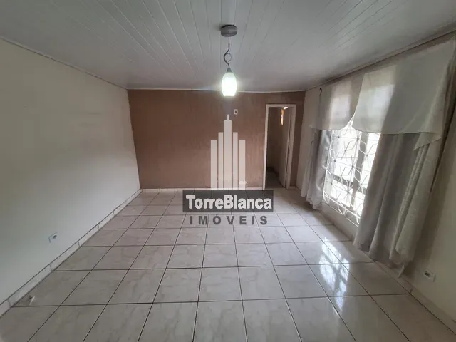 Sala com 35m², para alugar, no bairro Uvaranas em Ponta Grossa