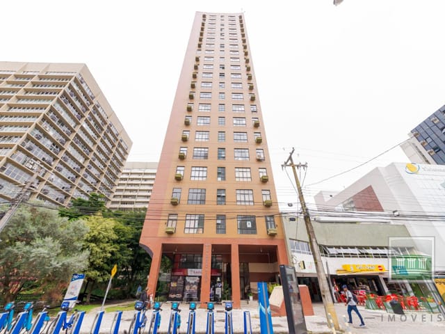 Sala para alugar, no bairro Centro Cívico em Curitiba