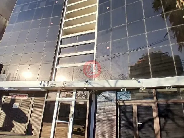 Sala com 120m², à venda ou para alugar, no bairro Boa Vista em Porto Alegre