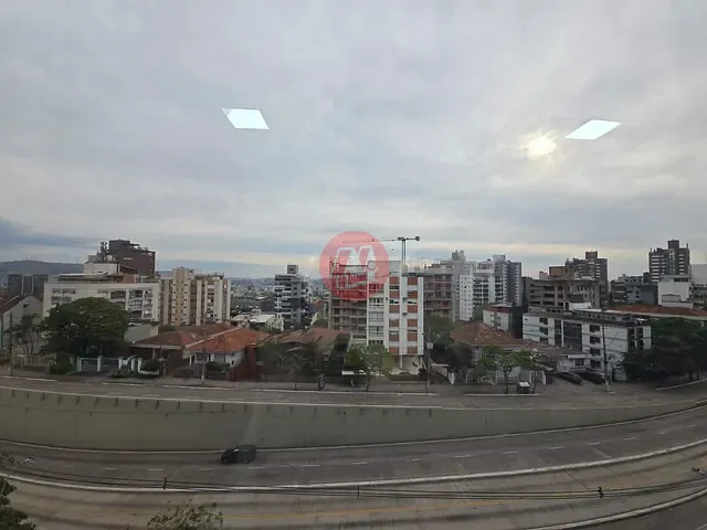 Sala com 120m², à venda ou para alugar, no bairro Boa Vista em Porto Alegre