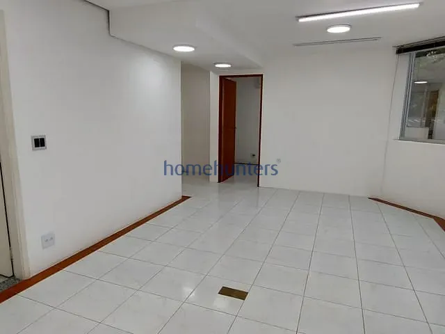 Sala com 70m², à venda, no bairro Cambuí em Campinas