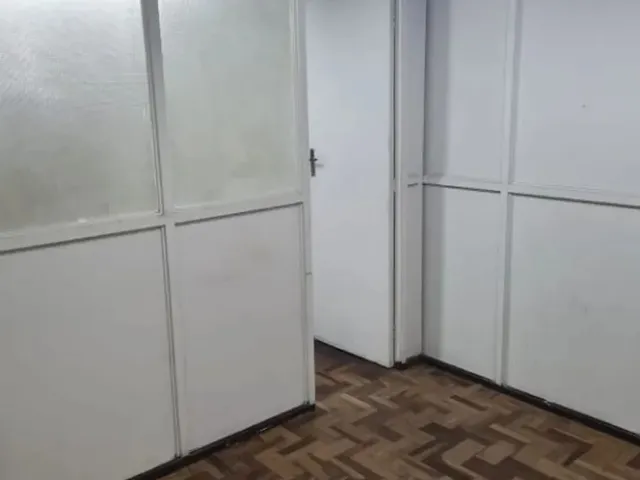 Sala à venda, no bairro Centro em Curitiba