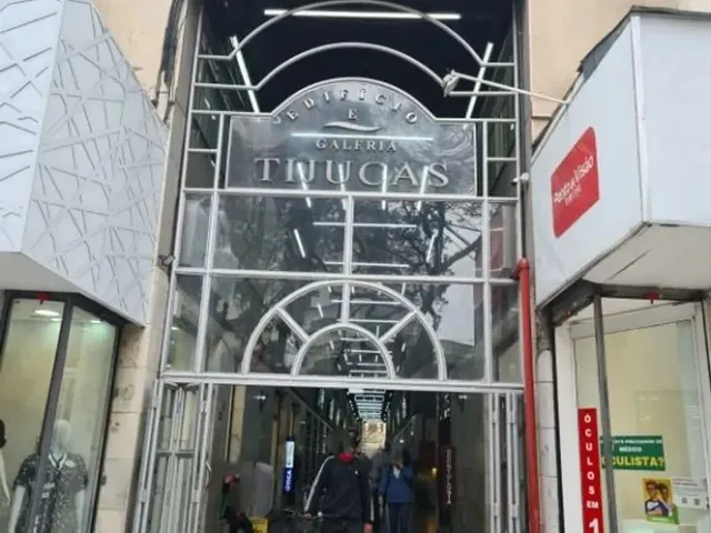 Sala à venda, no bairro Centro em Curitiba