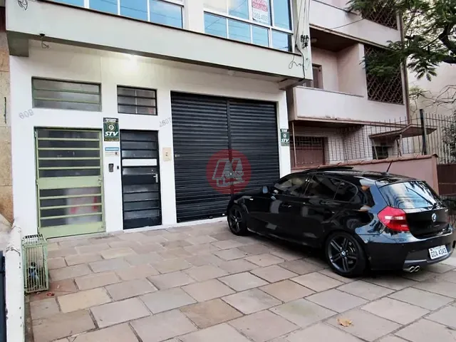 Sala com 102m², para alugar, no bairro São Geraldo em Porto Alegre