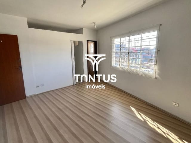 Sala para alugar, no bairro Capão da Imbuia em Curitiba