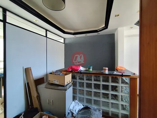 Sala com 135m², para alugar, no bairro Centro Histórico em Porto Alegre