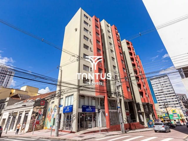 Sala à venda, no bairro Centro em Curitiba