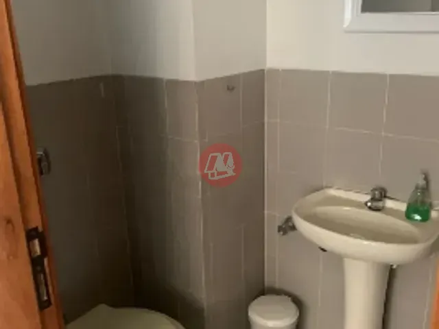 Sala com 46m², à venda ou para alugar, no bairro Rio Branco em Porto Alegre