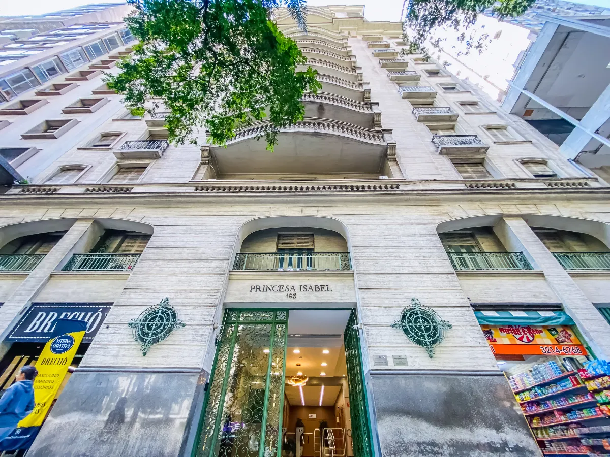 Conjunto comercial para venda e locação em República, 260m²