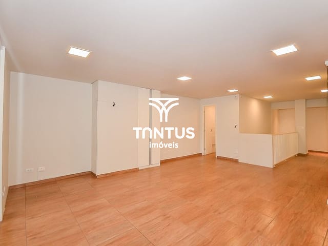 Sala para alugar, no bairro Alto da Glória em Curitiba
