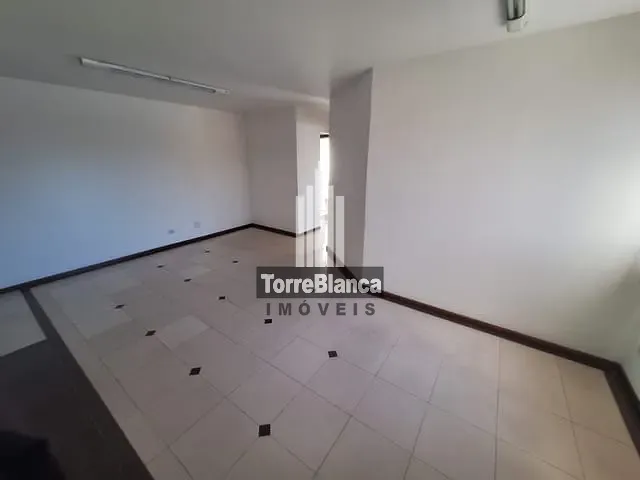 Sala para alugar, no bairro Centro em Ponta Grossa