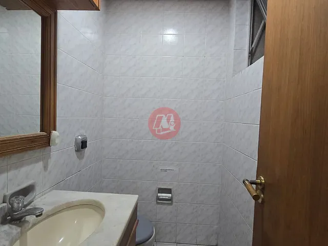 Sala com 101m², para alugar, no bairro Mont Serrat em Porto Alegre