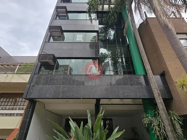 Sala com 101m², à venda ou para alugar, no bairro Mont Serrat em Porto Alegre