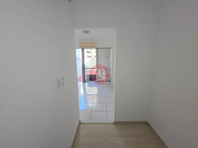 Sala com 56m², para alugar, no bairro Rio Branco em Porto Alegre