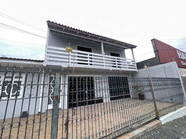 Sala Comercial para Locação, 165 m², 1 banheiro, Localização Estratégica - Órfãs, Ponta Grossa.