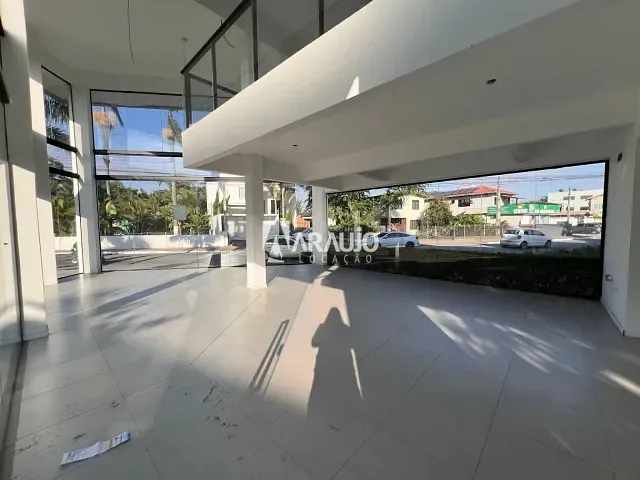 Sala com 159m², para alugar, no bairro Cordeiros em Itajaí