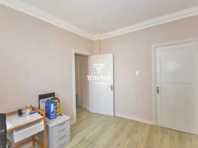 Sala à venda, no bairro Centro em Curitiba