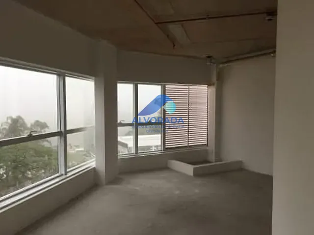 Sala à venda, no bairro Centro em São José dos Campos