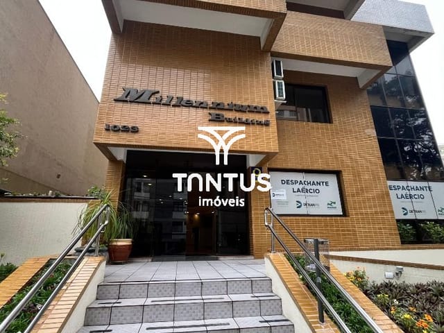 Sala para alugar, no bairro Centro em Curitiba