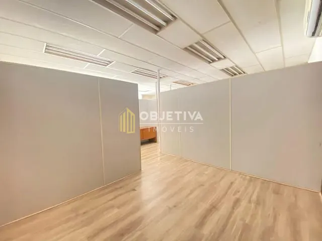 Sala para alugar, no bairro Centro em Novo Hamburgo