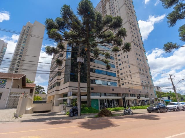 Sala para alugar, no bairro Campo Comprido em Curitiba