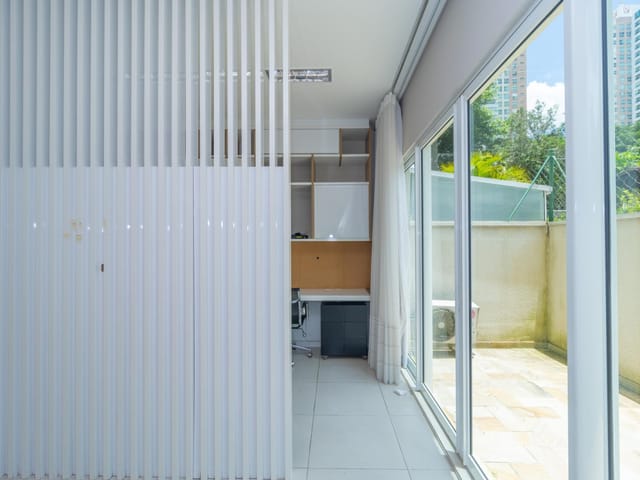 Sala para alugar, no bairro Campo Comprido em Curitiba