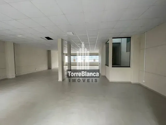 Sala para alugar, no bairro Centro em Ponta Grossa