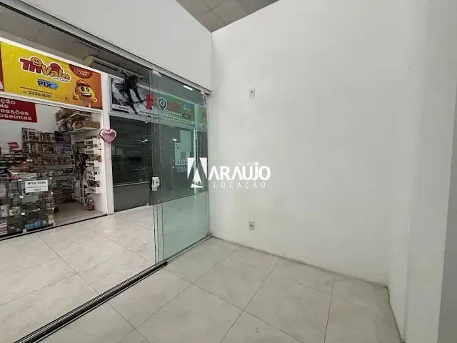 Sala para alugar, no bairro Centro em Itajaí