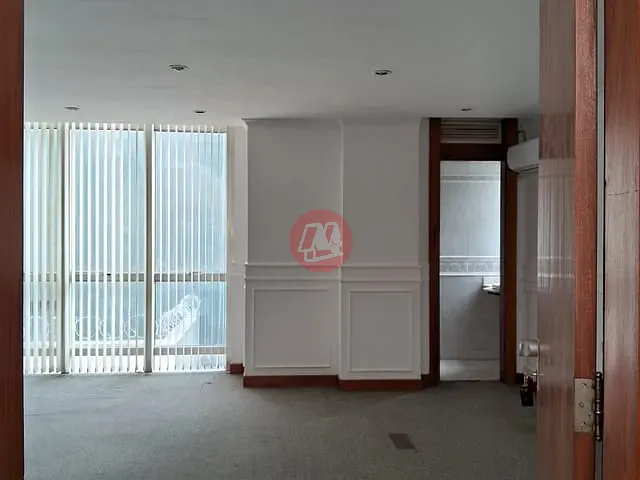 Sala com 87m², para alugar, no bairro Bela Vista em Porto Alegre