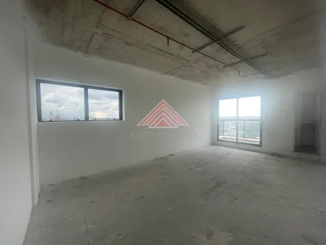 Sala com 36m², para alugar, no bairro Vila Bocaina em Mauá