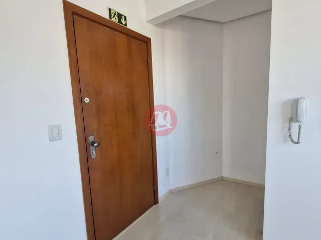 Sala para alugar, no bairro Menino Deus em Porto Alegre