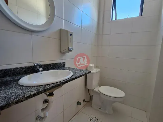 Sala para alugar, no bairro Menino Deus em Porto Alegre