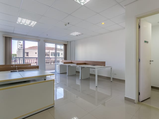 Sala com 43m², à venda, no bairro Vila da Saúde em São Paulo