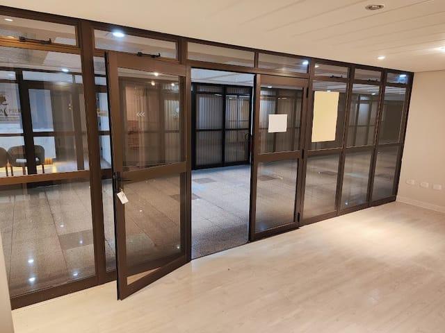 Sala para alugar, no bairro CENTRO em Curitiba
