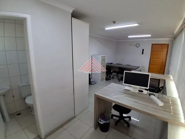 Sala para alugar, no bairro Vila Bocaina em Mauá