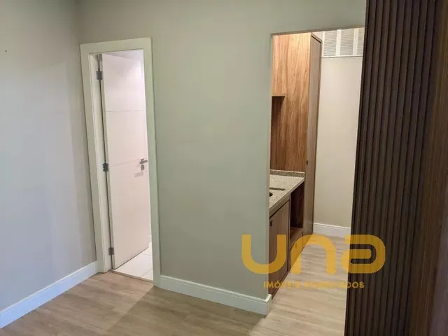 Sala à venda, no bairro CENTRO em Curitiba