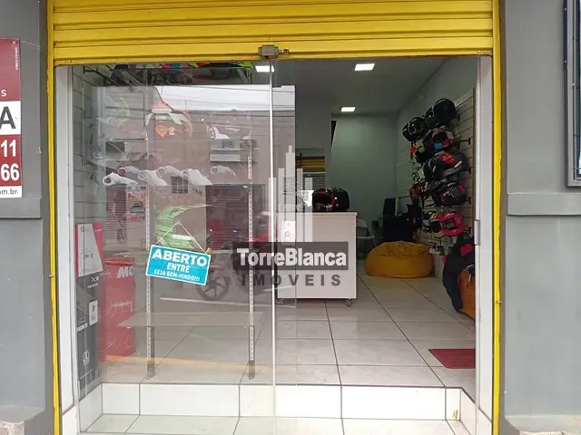 Sala com 25m², para alugar, no bairro Centro em Ponta Grossa