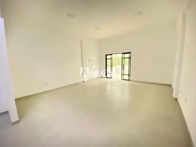 Sala com 57m², para alugar, no bairro Centro em Itajaí