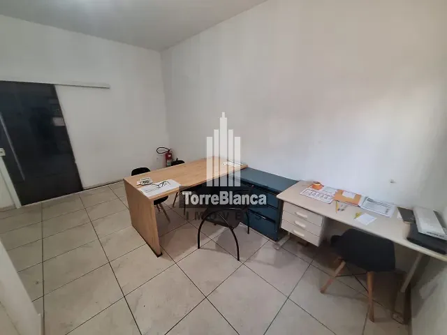 Sala com 24m², para alugar, no bairro Contorno em Ponta Grossa