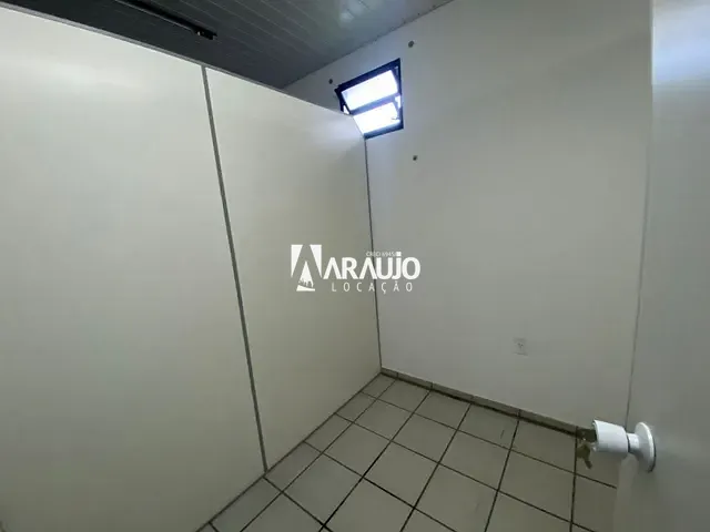 Sala para alugar, no bairro Centro em Itajaí