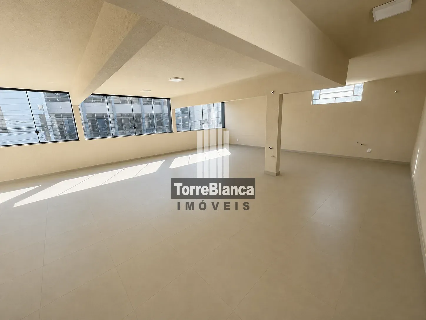 Sala-Conjunto, 81 m² - Foto 2