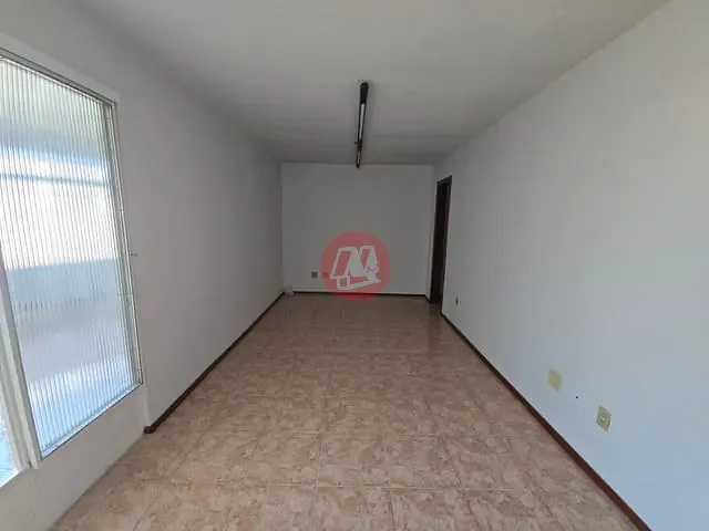 Sala para alugar, no bairro Jardim Botânico em Porto Alegre